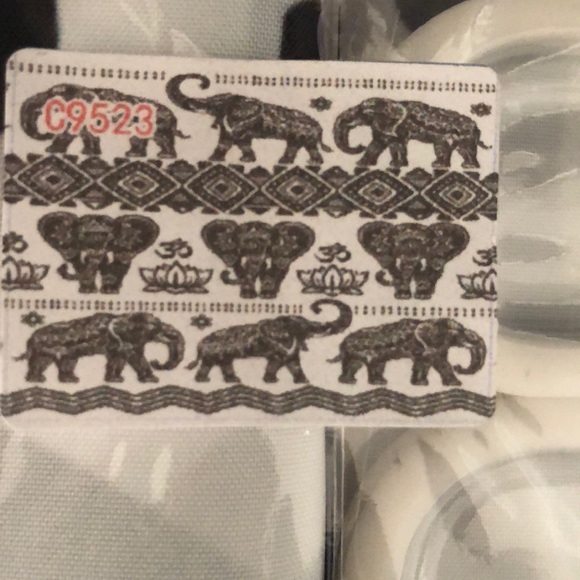 Elephant 🐘 Design Shower 🚿 Curtain - Picture 3 of 3